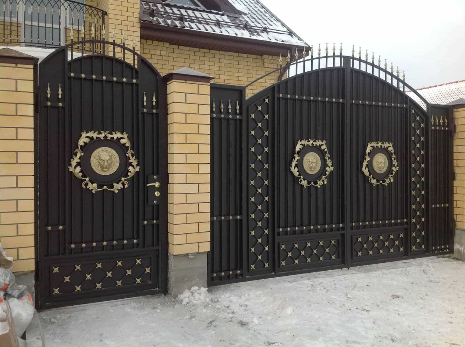 Кованые ворота